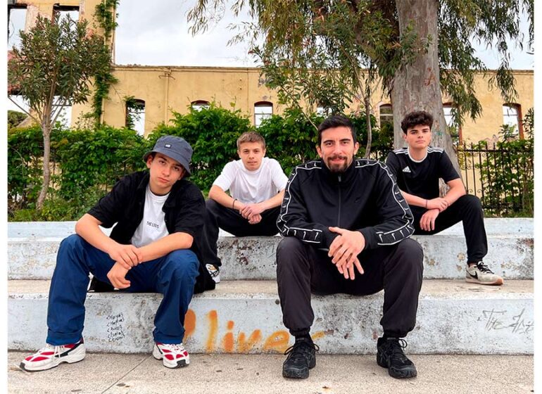 Breakdance show από την ομάδα “The SouthBreakerz”